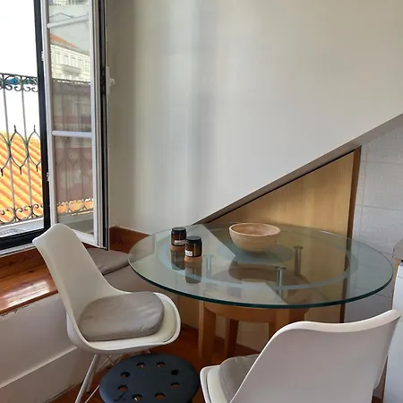 Inglesinhas Apartman *